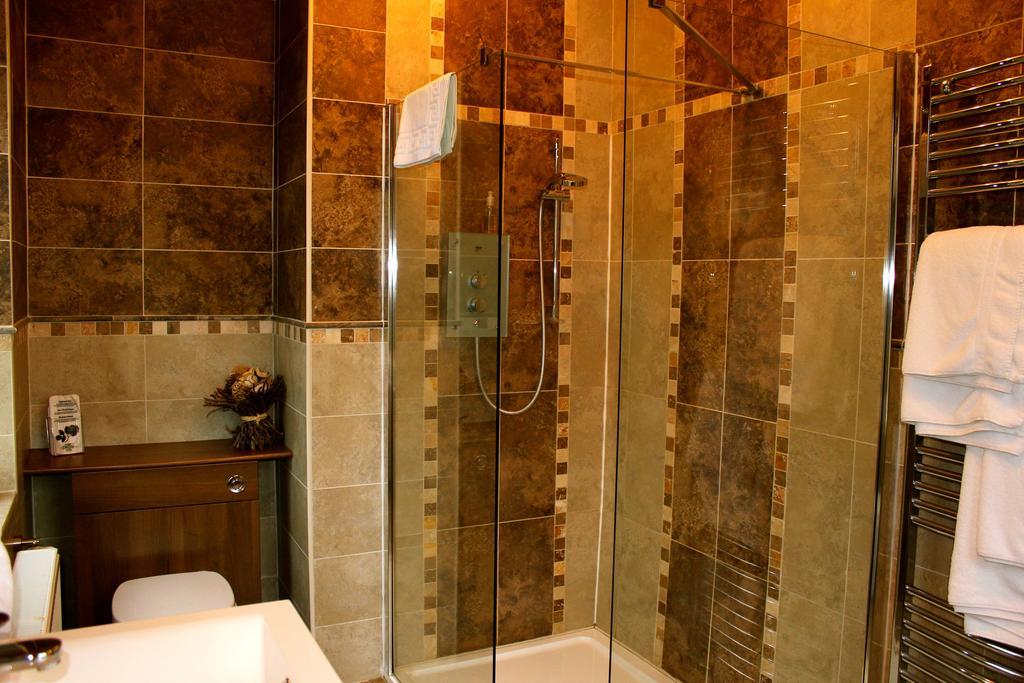 Bed and Breakfast Broadway House Логарн Номер фото